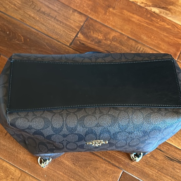 Coach Handbag - Picture 9 of 9